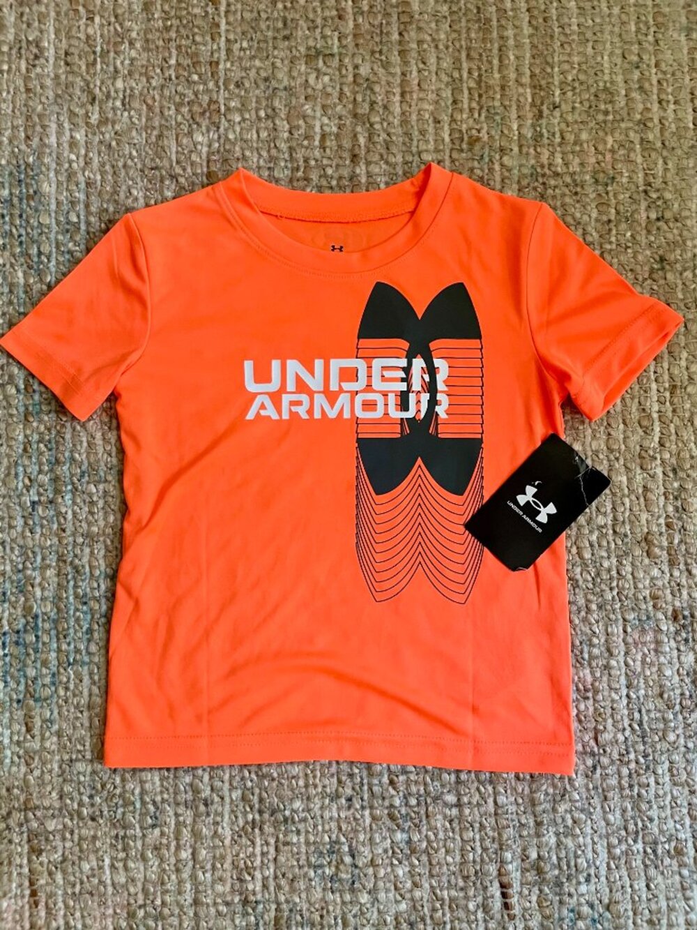 Under Armour Boys Unisex 3T Orange Graphic Short Sleeve Athletic T-Shirt NWT